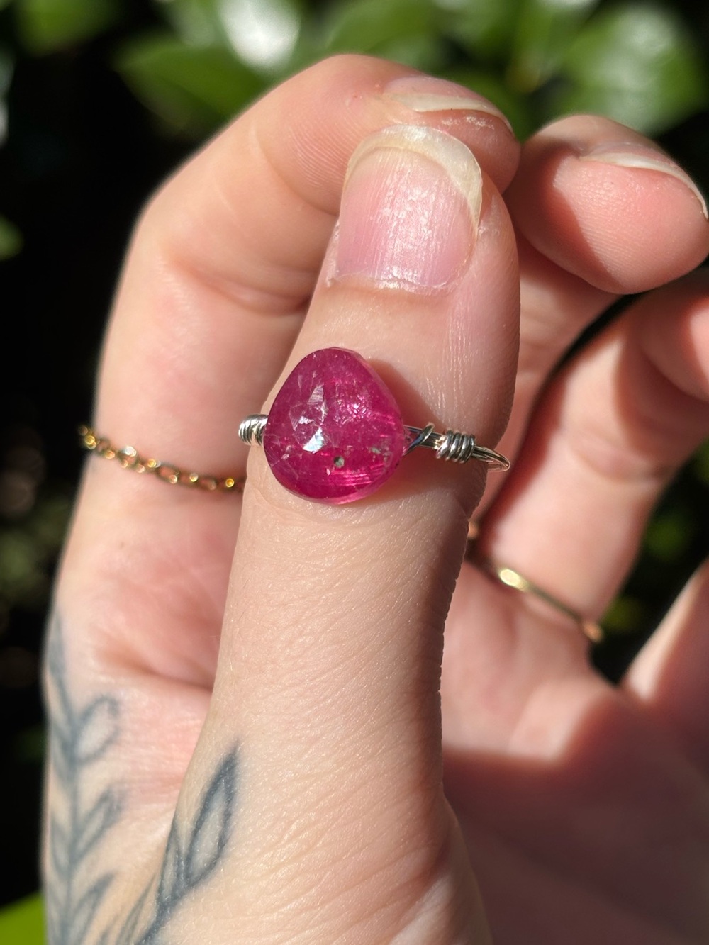 Ruby ring - Picture 2 of 3